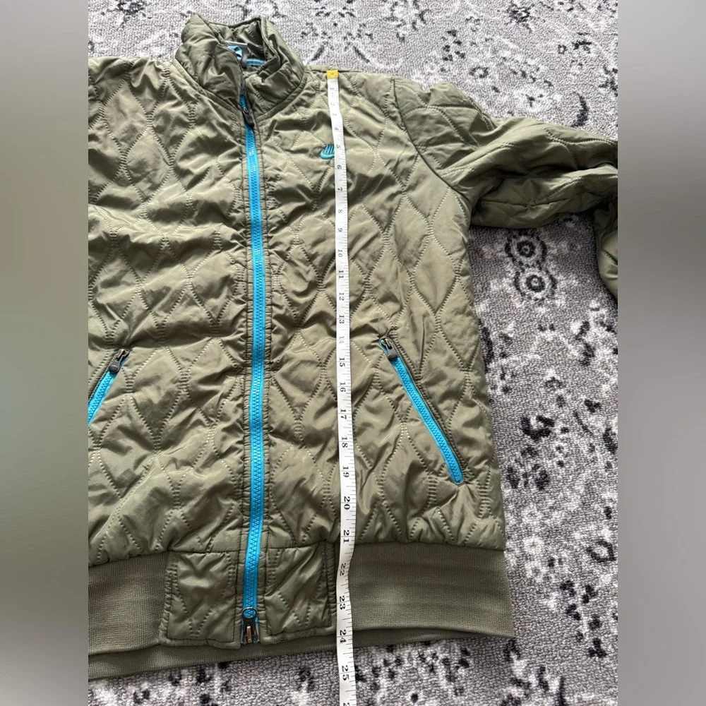 Women’s Vintage Nike Quilted Coat Jacket Size M 8-10 Green and Blue - Picture 7 of 11